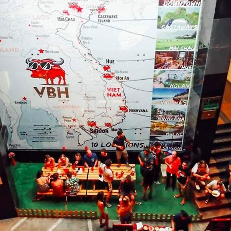 Vietnam Backpacker Hostels - Saigon Хошимин Экстерьер фото