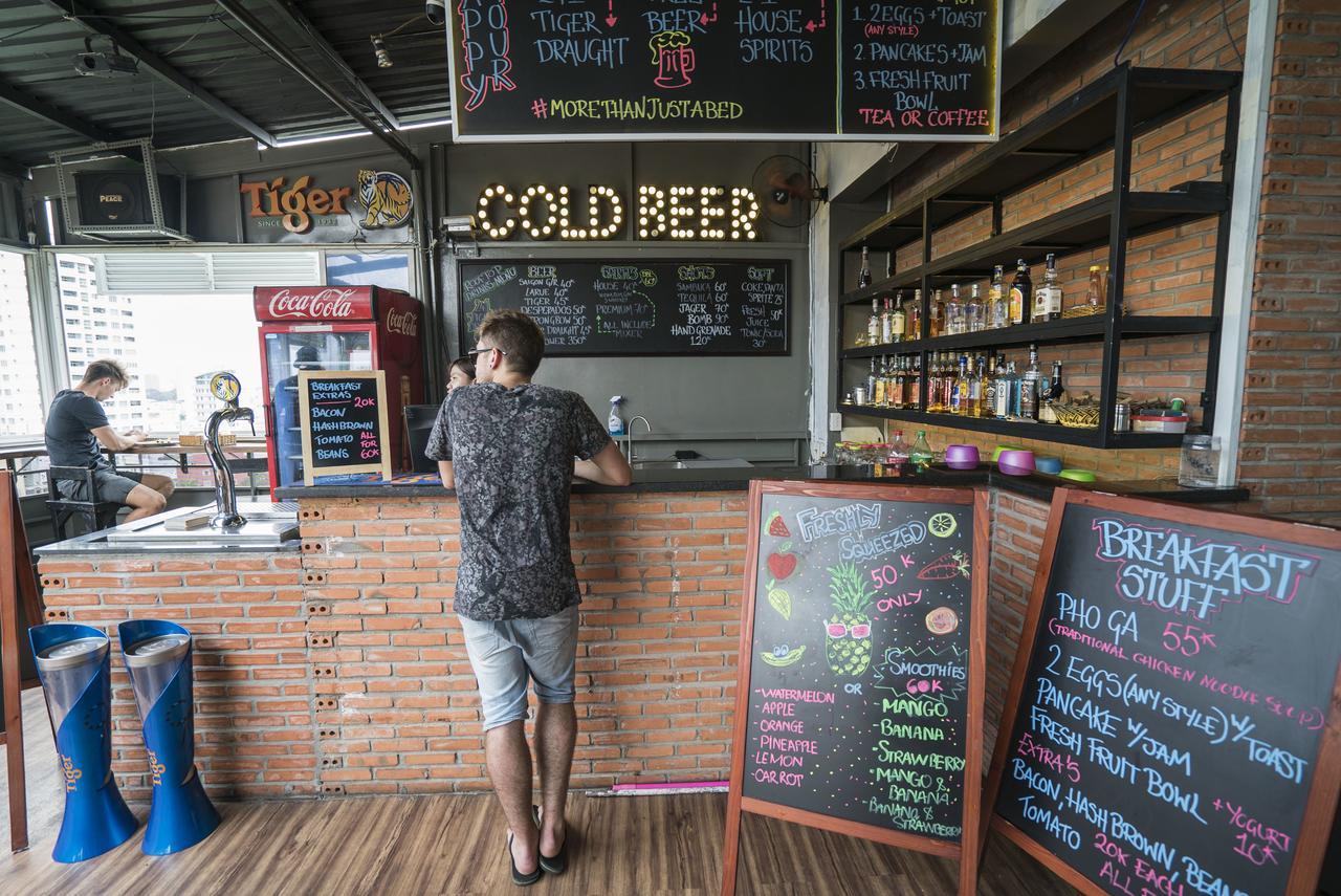 Vietnam Backpacker Hostels - Saigon Хошимин Экстерьер фото