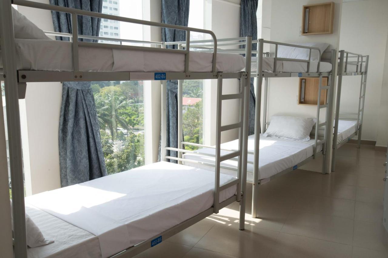 Vietnam Backpacker Hostels - Saigon Хошимин Экстерьер фото
