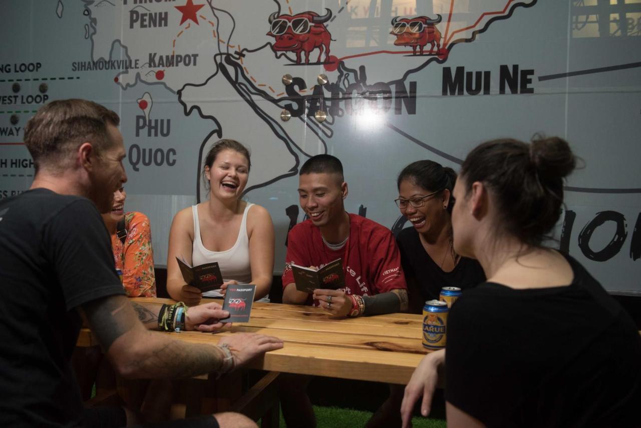 Vietnam Backpacker Hostels - Saigon Хошимин Экстерьер фото
